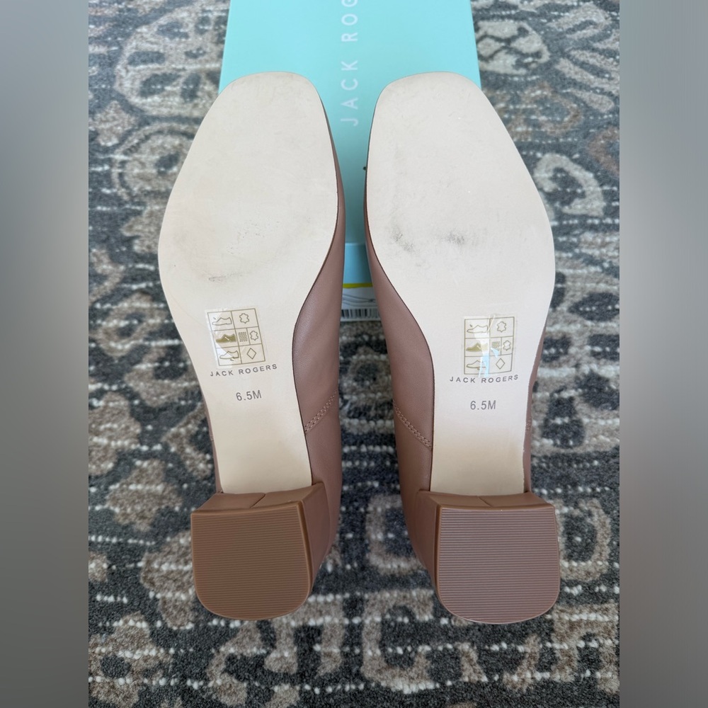 Jack Rogers Maddy Pump - Picture 5 of 6